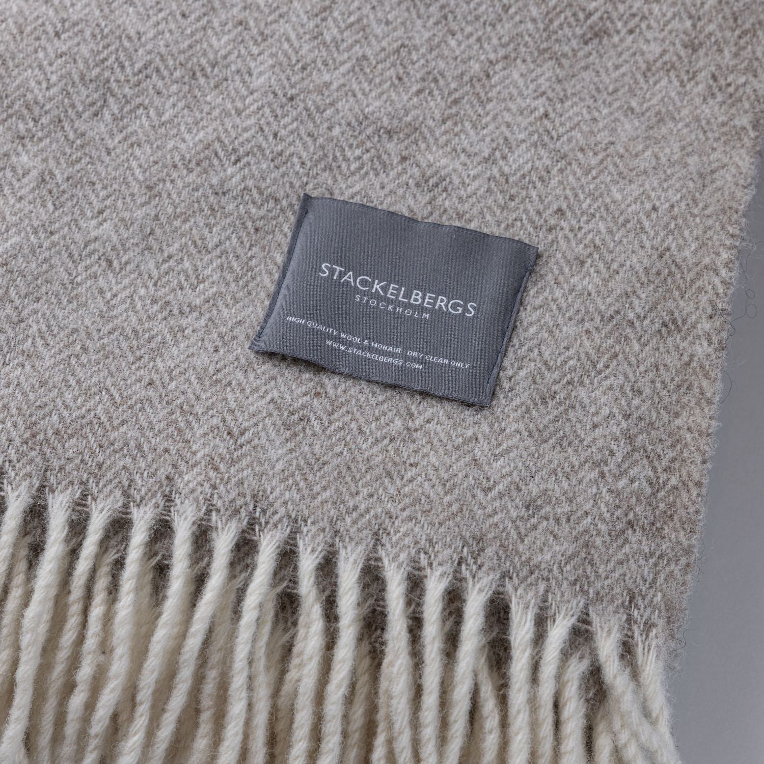 Wool Blanket Fishbone Light Taupe & Offwhite