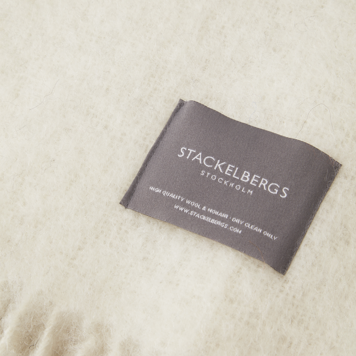 Mohair Blanket Bright White | Stackelbergs